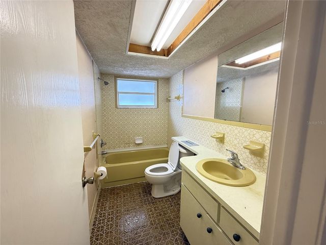 15930 ADOBE DRIVE, Hudson, FL 34667