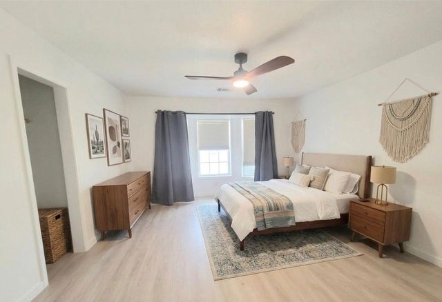 11911 Dandelion Lane, Houston, TX 77071