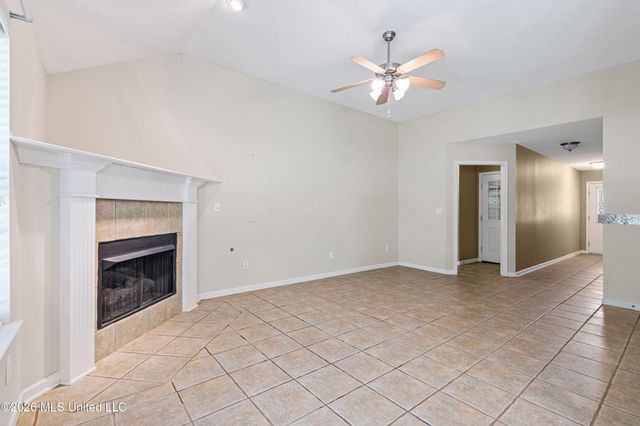 9852 Pigeon Roost Park Circle, Olive Branch, MS 38654