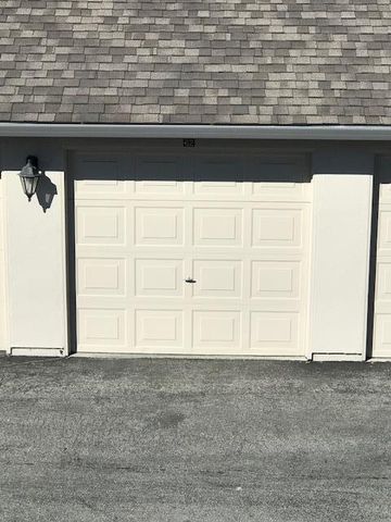 1056 Padre Drive 4, Salinas, CA 93901