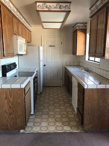 1056 Padre Drive 4, Salinas, CA 93901