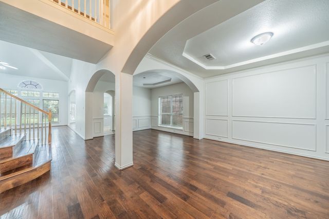 307 Dover Heights Trail, Mansfield, TX 76063