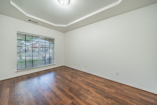 307 Dover Heights Trail, Mansfield, TX 76063