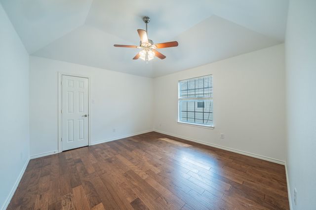 307 Dover Heights Trail, Mansfield, TX 76063
