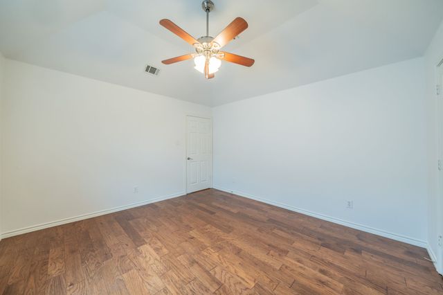 307 Dover Heights Trail, Mansfield, TX 76063