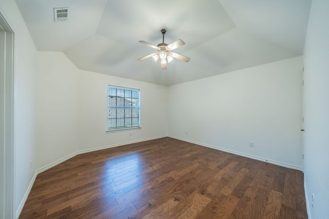 307 Dover Heights Trail, Mansfield, TX 76063