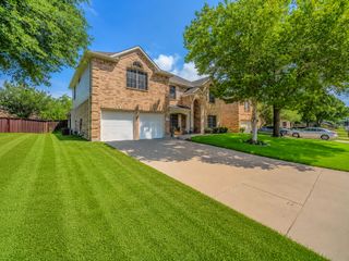307 Dover Heights Trail, Mansfield, TX 76063