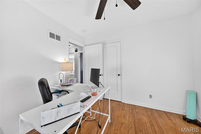 2501 Sublette Avenue, St Louis, MO 63110