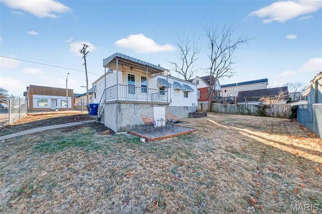 2501 Sublette Avenue, St Louis, MO 63110