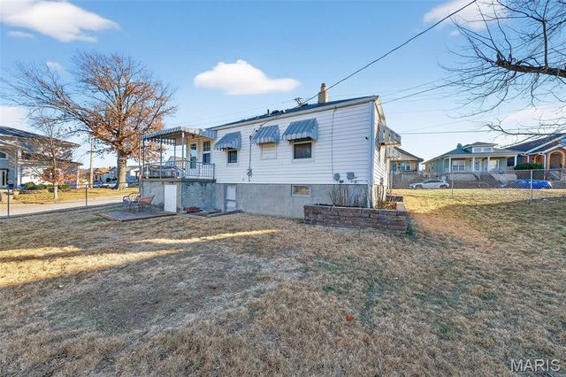 2501 Sublette Avenue, St Louis, MO 63110