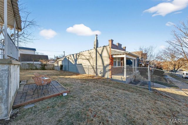 2501 Sublette Avenue, St Louis, MO 63110