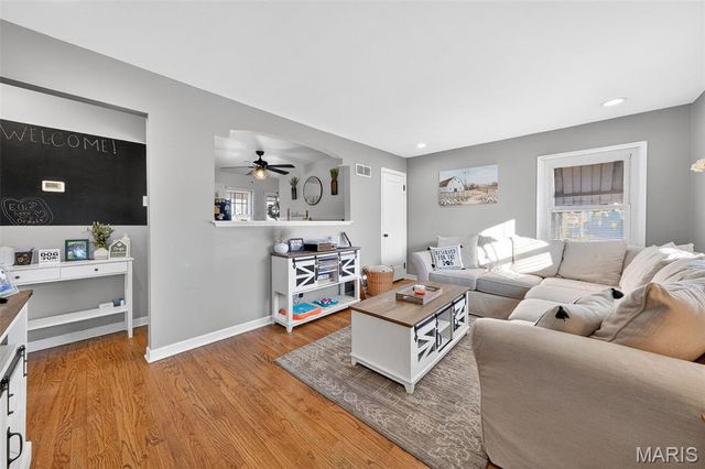 2501 Sublette Avenue, St Louis, MO 63110