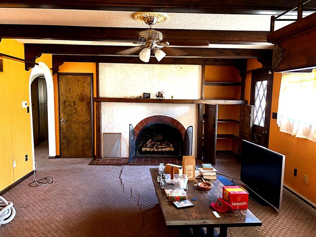 1590 E ELMER RD, Vineland, NJ 08361