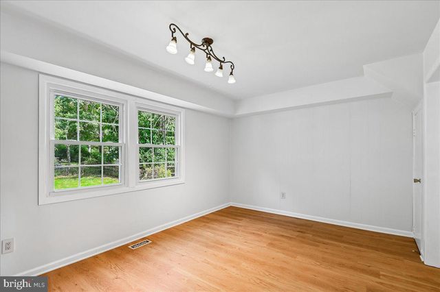 12218 VALERIE LN, Laurel, MD 20708