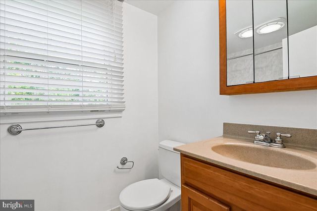 12218 VALERIE LN, Laurel, MD 20708