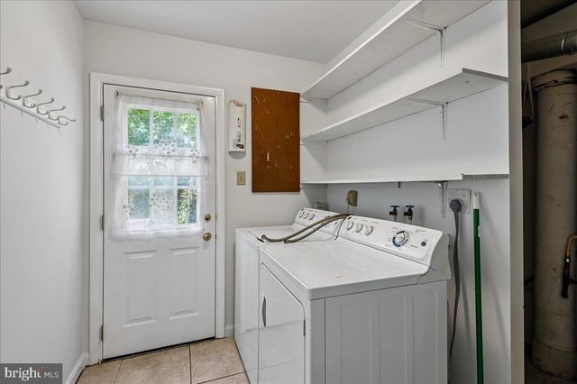 12218 VALERIE LN, Laurel, MD 20708