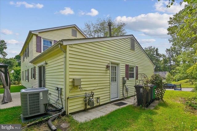 12218 VALERIE LN, Laurel, MD 20708