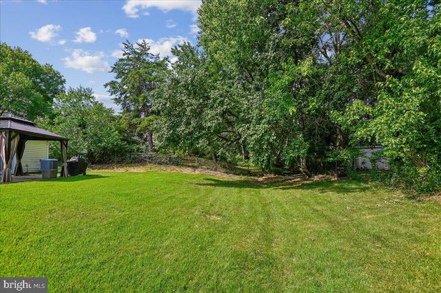 12218 VALERIE LN, Laurel, MD 20708