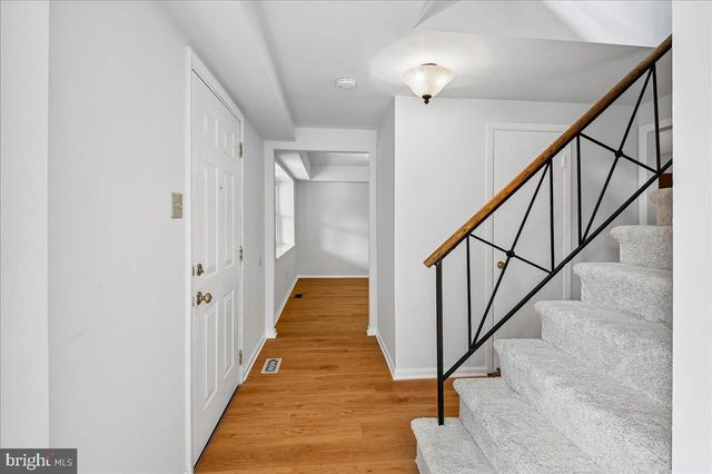 12218 VALERIE LN, Laurel, MD 20708