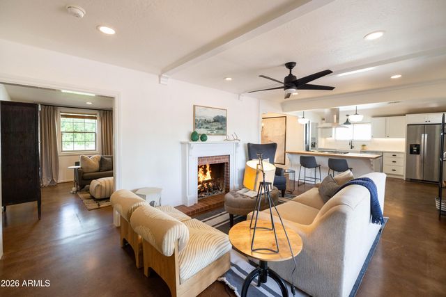 30 W EDGEMONT Avenue, Phoenix, AZ 85003