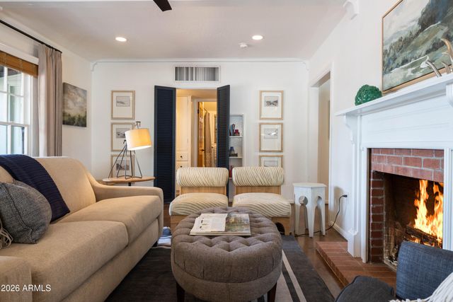 30 W EDGEMONT Avenue, Phoenix, AZ 85003