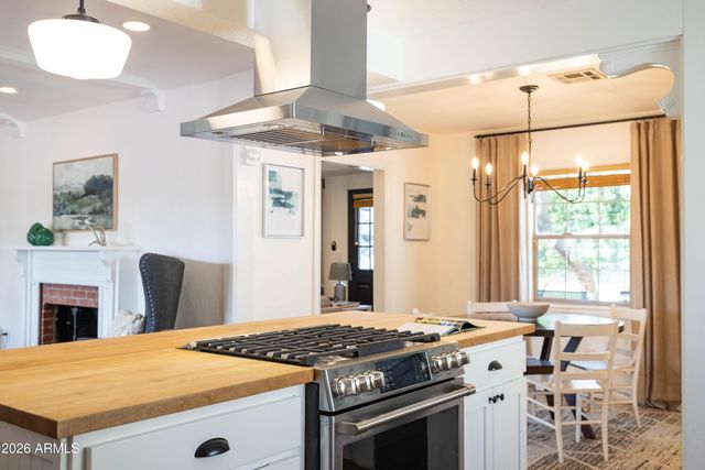 30 W EDGEMONT Avenue, Phoenix, AZ 85003