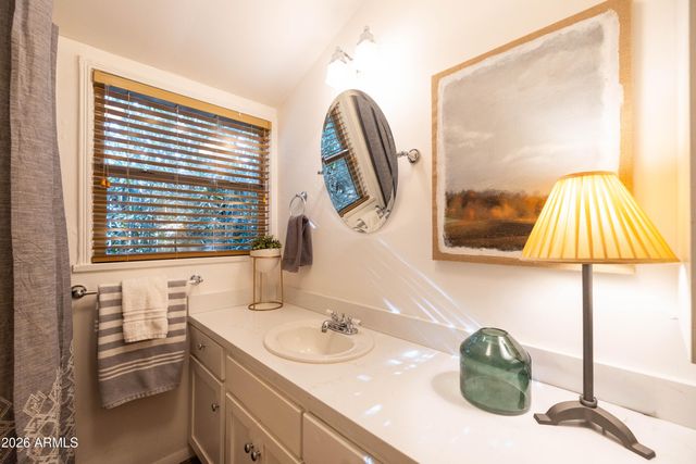 30 W EDGEMONT Avenue, Phoenix, AZ 85003