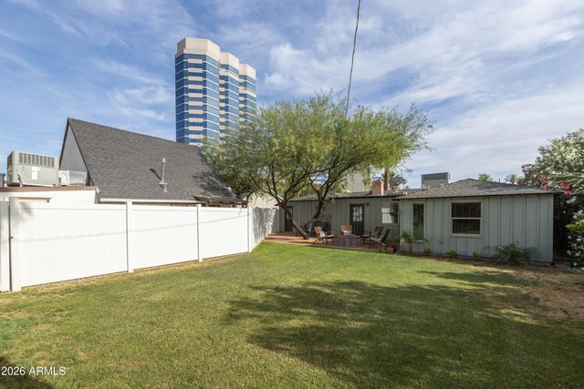 30 W EDGEMONT Avenue, Phoenix, AZ 85003