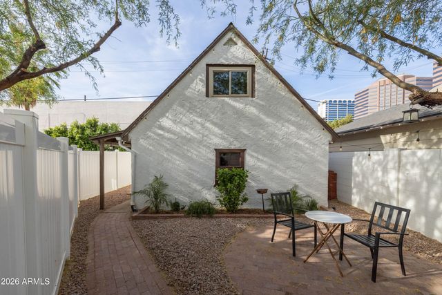 30 W EDGEMONT Avenue, Phoenix, AZ 85003