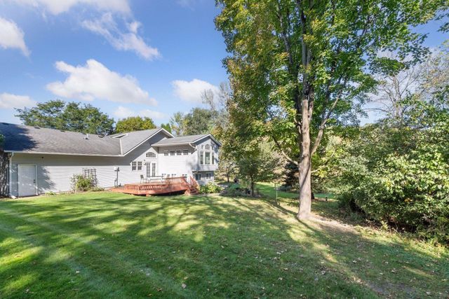 5767 Vine Hill Road, Minnetonka, MN 55345