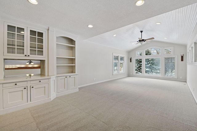 5767 Vine Hill Road, Minnetonka, MN 55345