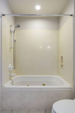 5767 Vine Hill Road, Minnetonka, MN 55345