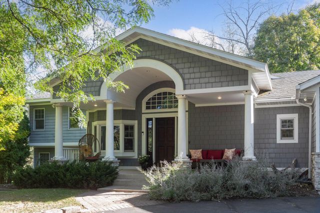 5767 Vine Hill Road, Minnetonka, MN 55345