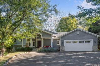 5767 Vine Hill Road, Minnetonka, MN 55345