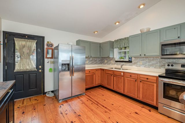 1427 Elk Lake Road, Owenton, KY 40359