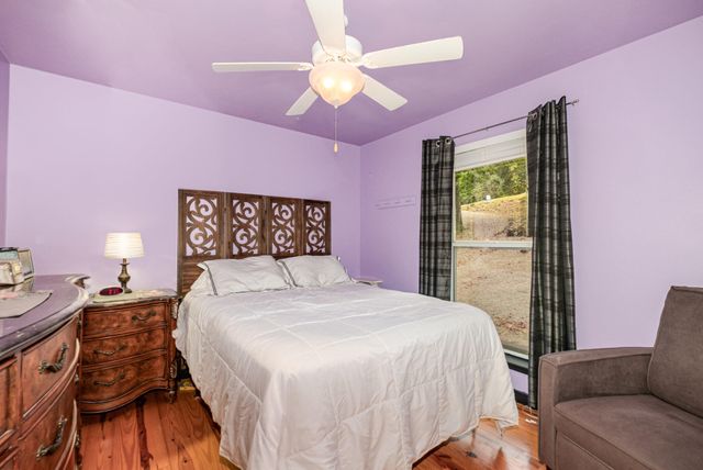 1427 Elk Lake Road, Owenton, KY 40359