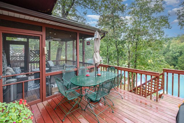 1427 Elk Lake Road, Owenton, KY 40359