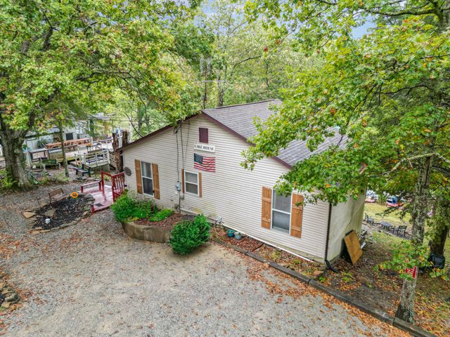 1427 Elk Lake Road, Owenton, KY 40359
