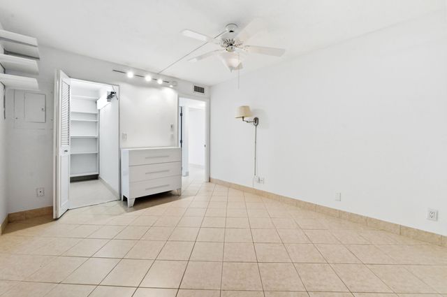 408 Flanders I, Delray Beach, FL 33484