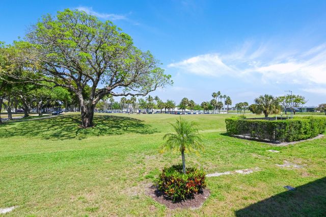 408 Flanders I, Delray Beach, FL 33484