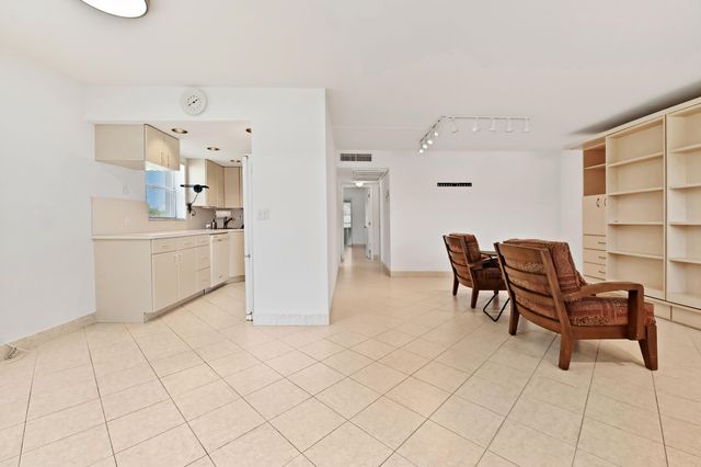 408 Flanders I, Delray Beach, FL 33484