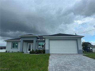 1122 NW 15th TER, Cape Coral, FL 33993