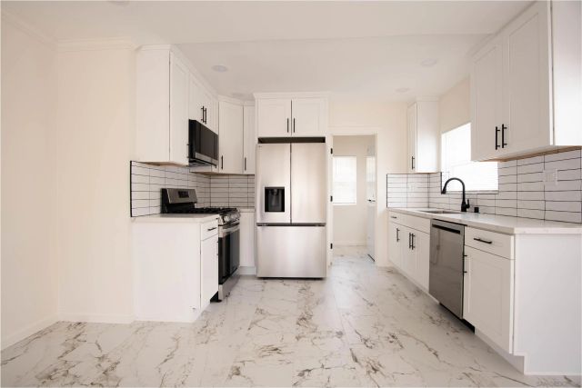 6352 Holabird St., San Diego, CA 92120