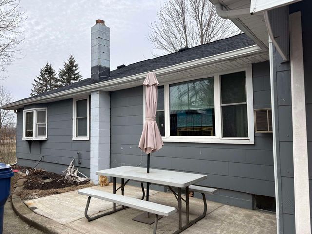 16501 Gary Road, Chesaning, MI 48616