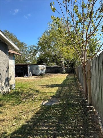 1807 McArthur Avenue, Bryan, TX 77803