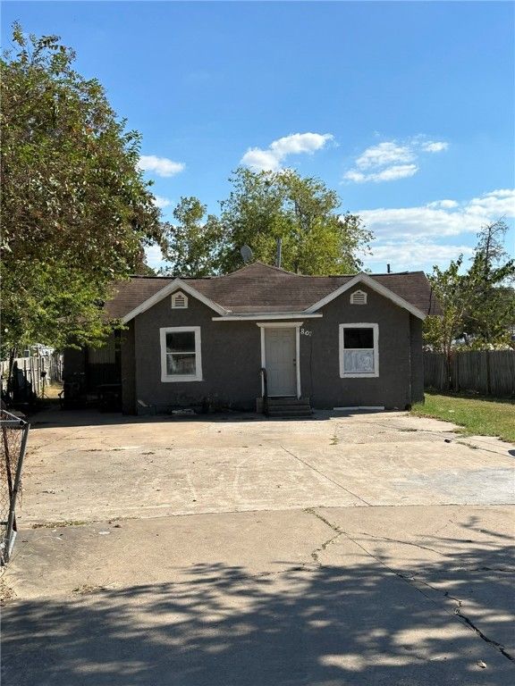 1807 McArthur Avenue, Bryan, TX 77803 — photo 2