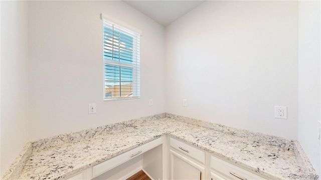 23921 E Minnow Drive, Aurora, CO 80016