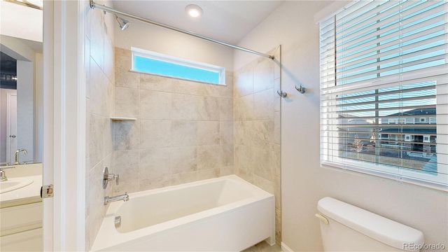 23921 E Minnow Drive, Aurora, CO 80016