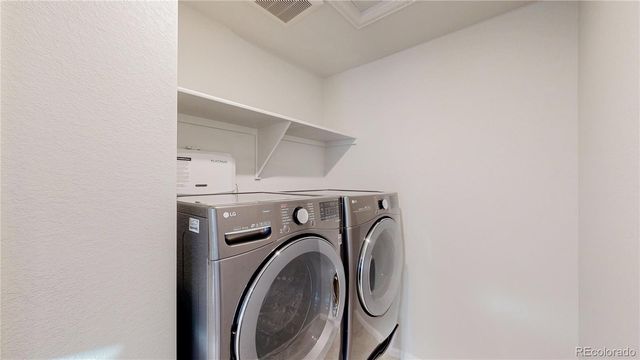 23921 E Minnow Drive, Aurora, CO 80016