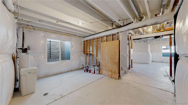 23921 E Minnow Drive, Aurora, CO 80016